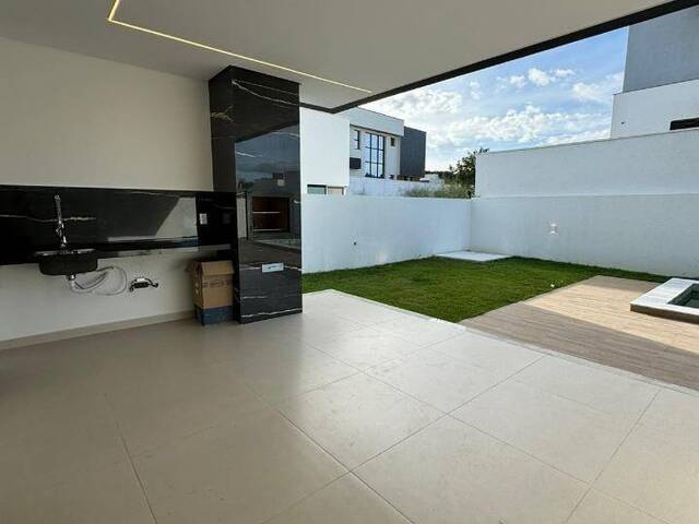 #17 - Casa para Venda em Barbalha - CE