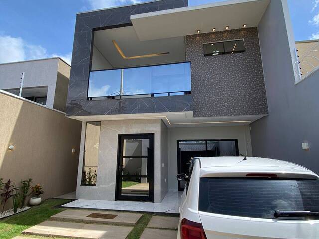 #30 - Casa para Venda em Juazeiro do Norte - CE